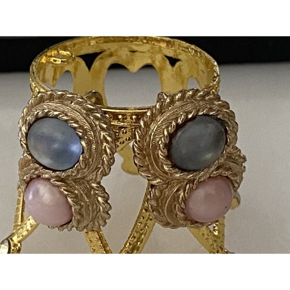 Vintage MCM Gold Tone Pink and Blue Clip On Earrings Sarah Coventry 1" Classic - Picture 13 of 16